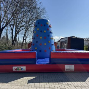 Nafukovaci Horolezecka Stena 2